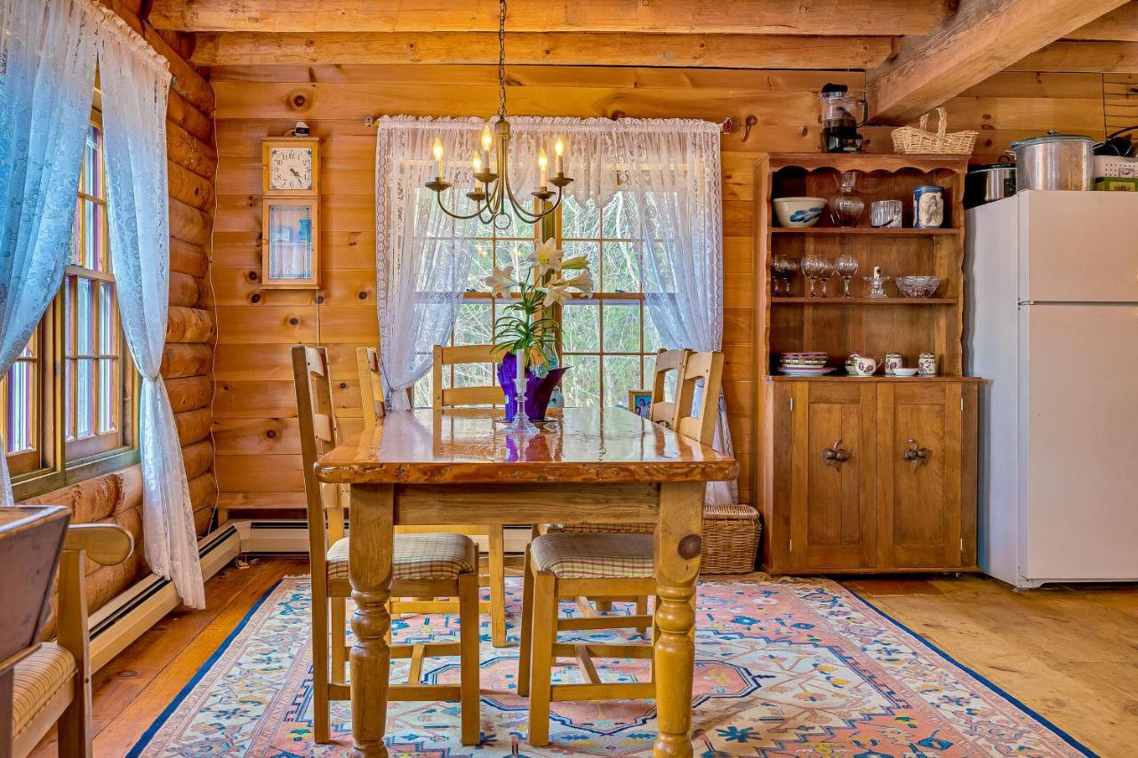 Wood Road Retreat *